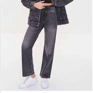 Forever21 90’s fit high waisted jeans